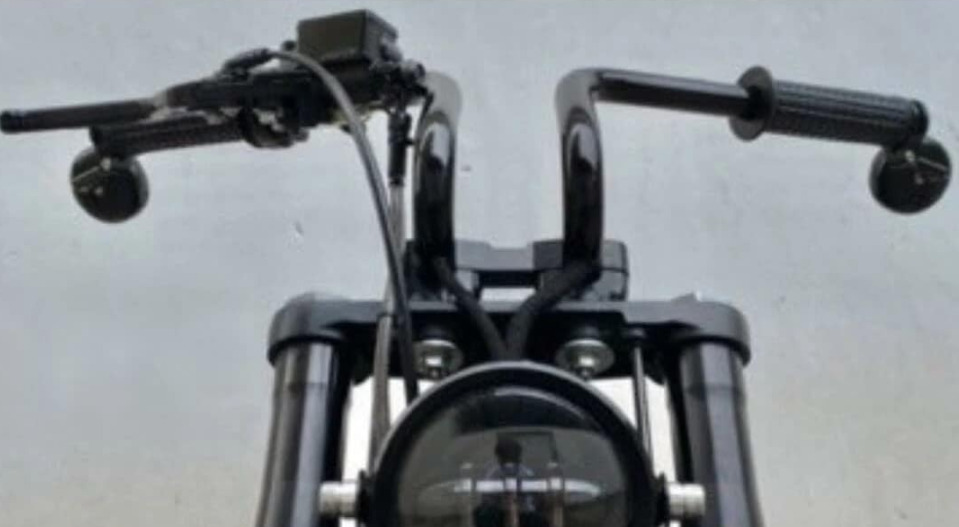 ダックス125のハンドル・ハンドルブレースおすすめ6
